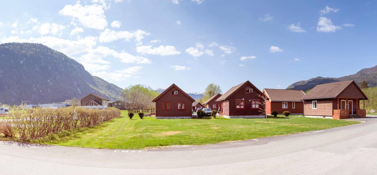 Forde Gjestehus Og Camping Bagian luar foto