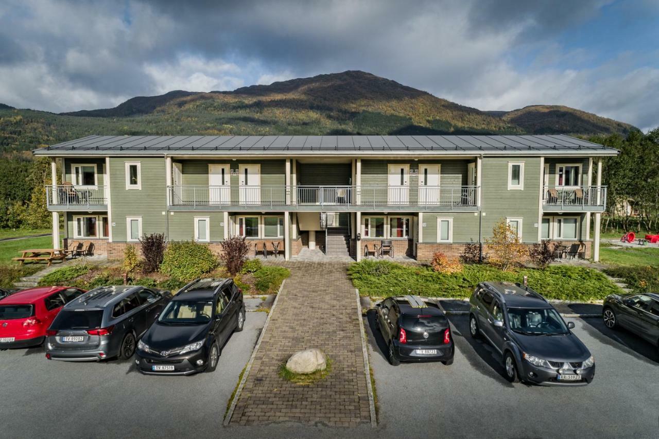 Forde Gjestehus Og Camping Bagian luar foto