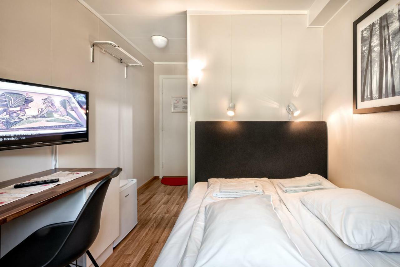 Forde Gjestehus Og Camping Bagian luar foto